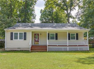 7107 Nesbitt Dr, North Chesterfield, VA 23225
