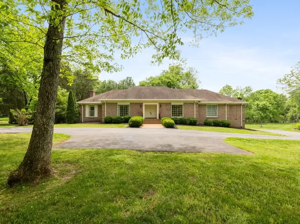 1409 Sneed Rd W, Franklin, TN 37069
