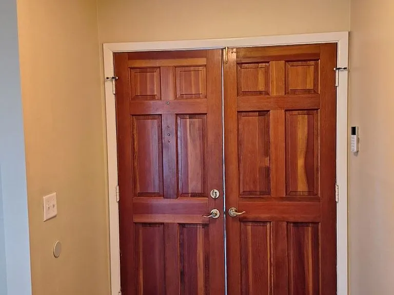 8714 Kingsridge Dr — Photo 3
