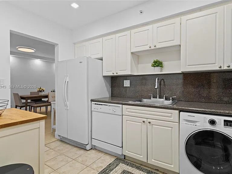 2501 S Ocean Dr #1614 — Photo 11