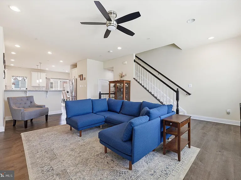 5060 Judicial Way — Photo 12
