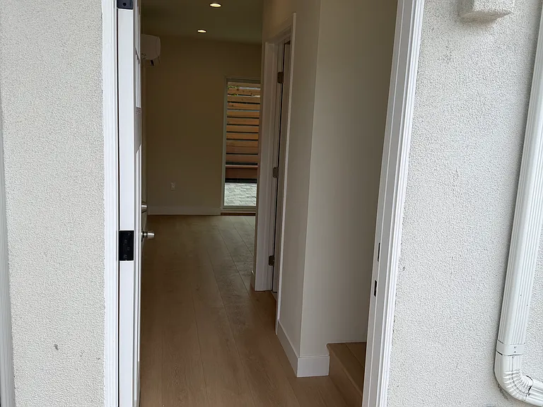 5516 Farna Ave #ADU — Photo 7
