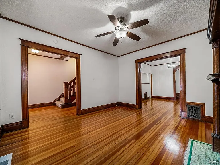 1214 E 10th Ave — Photo 11