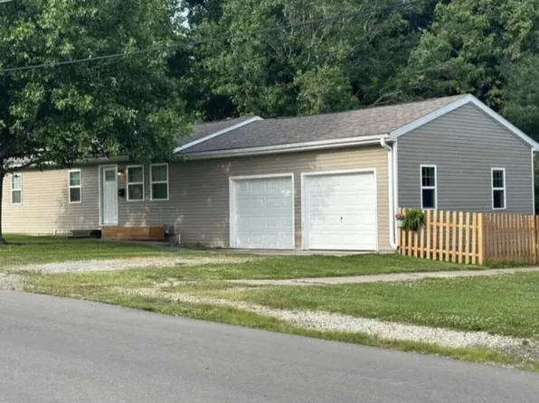 511 S Virginia St, Carrollton, MO 64633