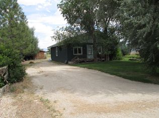 11 Lemhi Rd, Salmon, ID 83467