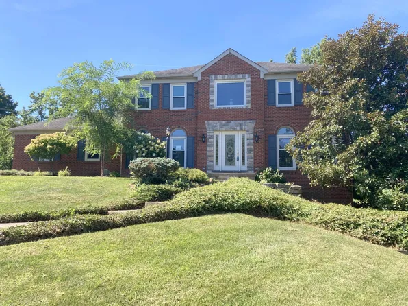 1000 Riverview Farm Pl, Villa Hills, KY 41017