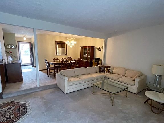 3rd image of 4548 Shawnray Dr APT 108