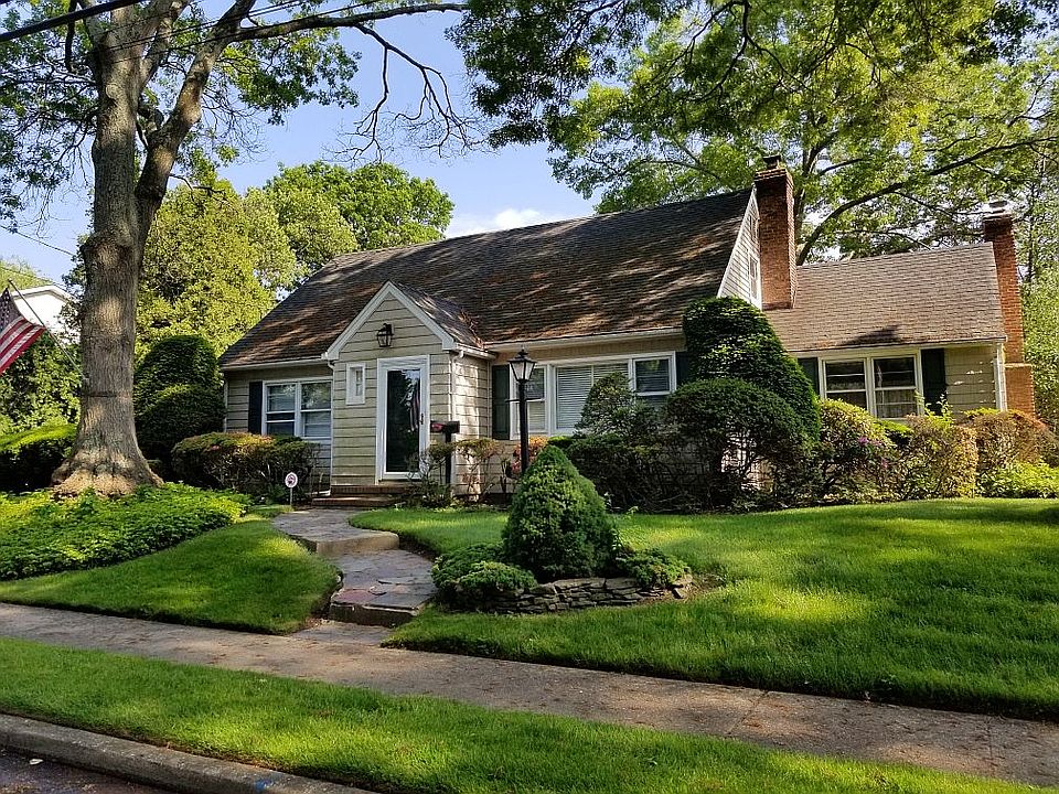 1st image of 14 Cleveland Ave