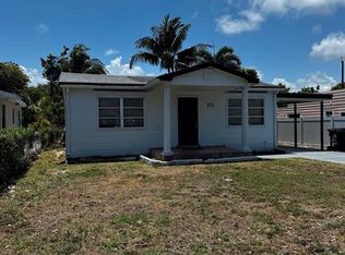 923 S D St, Lake Worth, FL 33460