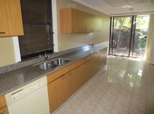 701 Saint Albans Dr, Boca Raton, FL 33486