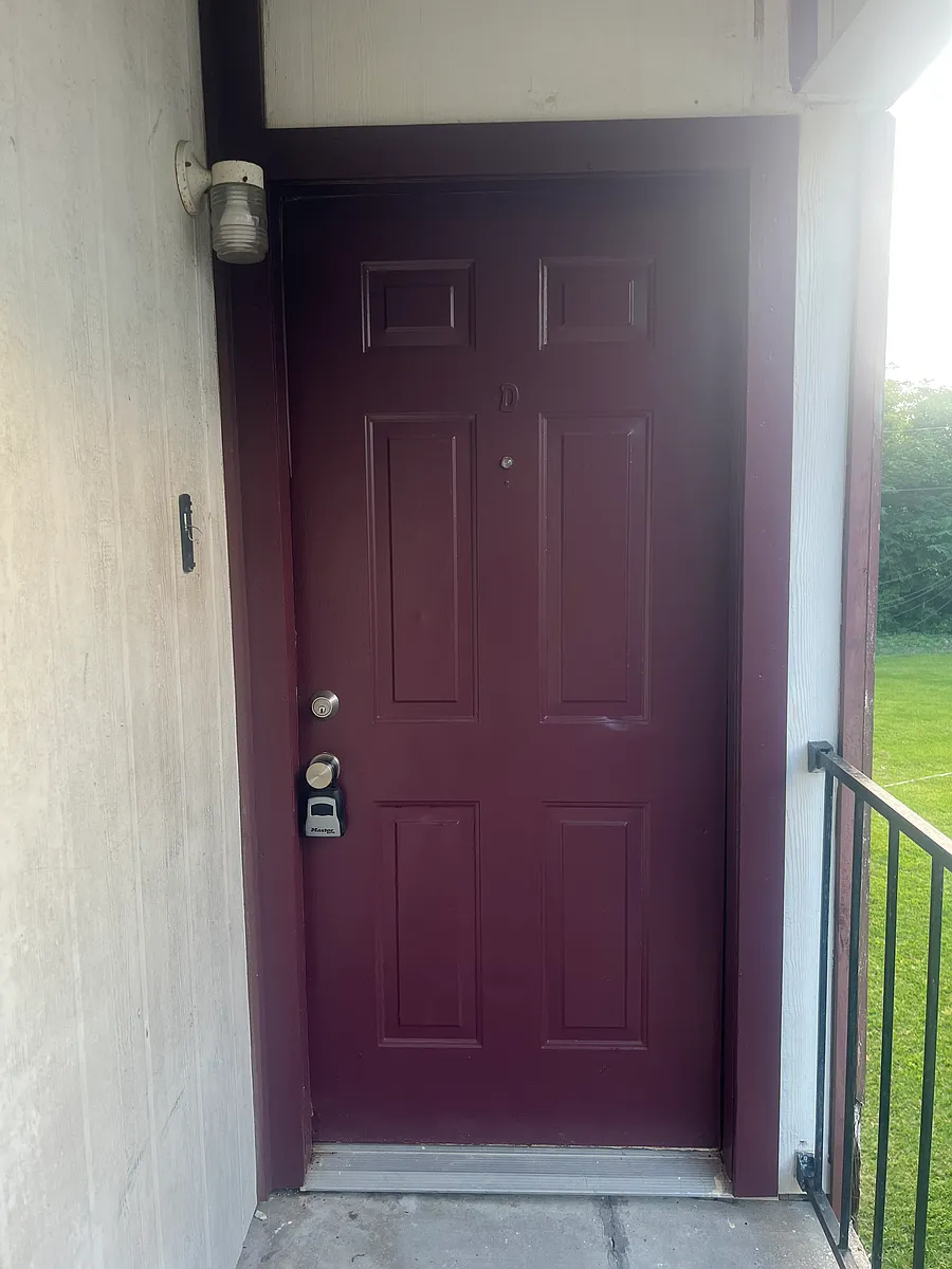 Building Photo - 8751 Coy Ave #D