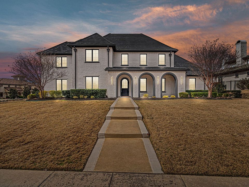 1st image of 4700 Palencia Dr