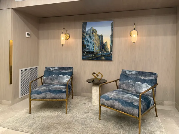249 East 48th Street 3A image 12 of 13