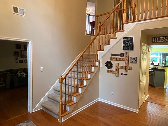 2nd image of 845 Willow Oak Cir