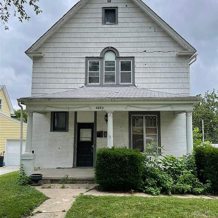 1st image of 4223 S 21st St