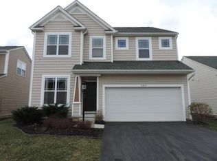 6813 John Dr, Canal Winchester, OH 43110