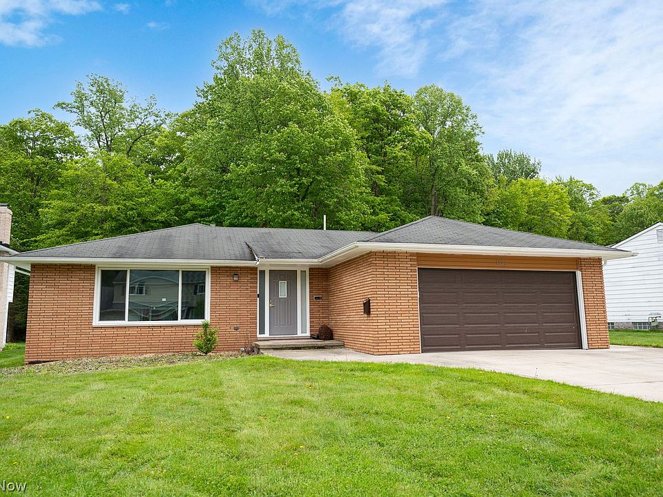 1st image of 1639 Windsor Dr