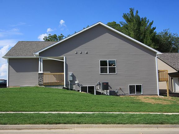 2nd image of 430 Sunflower Dr
