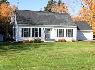 128 Fleetwood St, Presque Isle, ME 04769