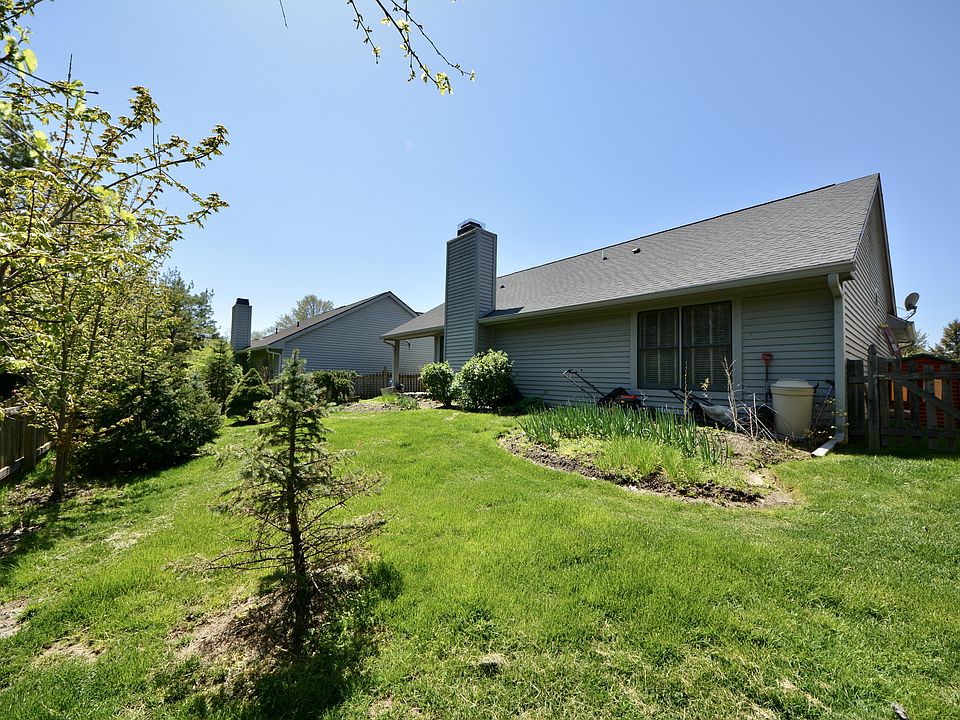 2nd image of 7749 Chesapeake Dr E