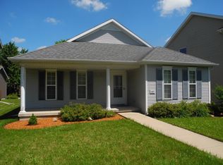 1577 Okeeffe Ave, Sun Prairie, WI 53590