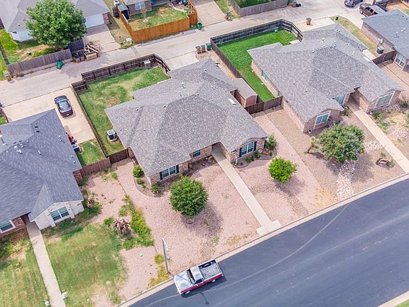 5th image of 4958 Scarlet Oak Ln