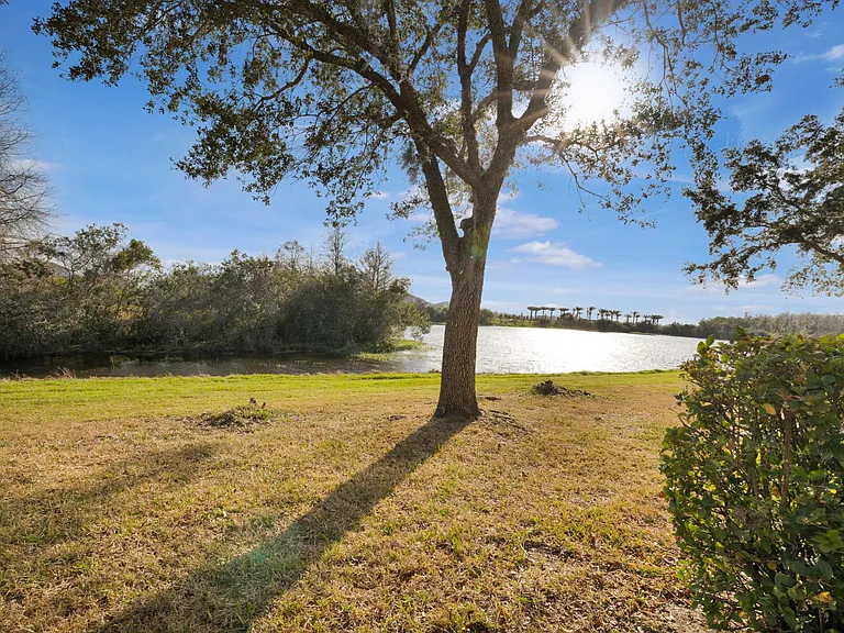 6130 Chapledale Dr — Photo 23