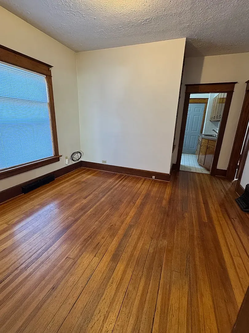 2 bed, 816 sqft, $1,499 — Photo 3