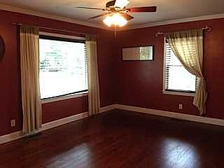 2nd image of 3611 Tacoma Ave