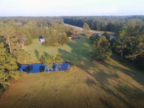 2074 Highway 90, Chipley, FL 32428