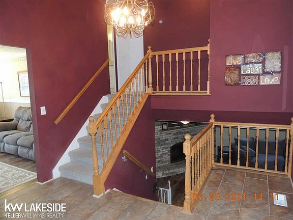 3rd image of 12970 Canterbury Dr