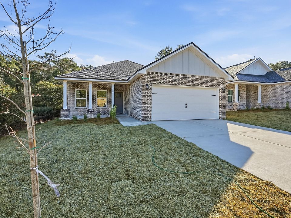 1st image of 71 Spooner St