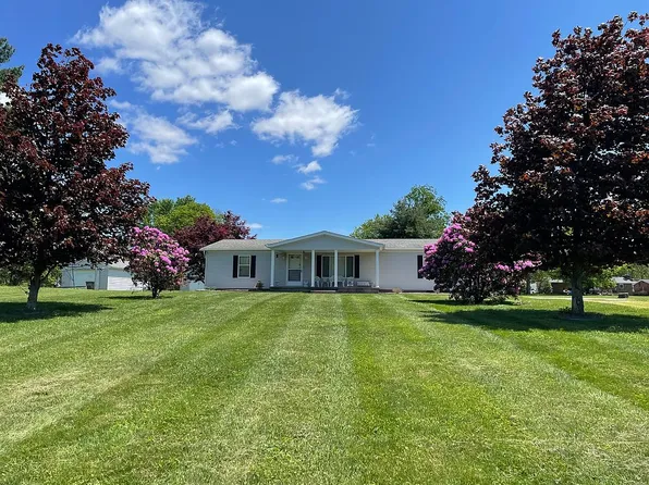 362 Island View Dr, Parkersburg, WV 26101