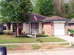 2423 S Sugar Ridge Rd, La Place, LA 70068