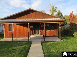 780 Cascade St, Lander, WY 82520