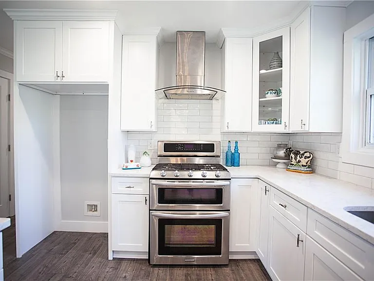 387 Michael Dr — Photo 15