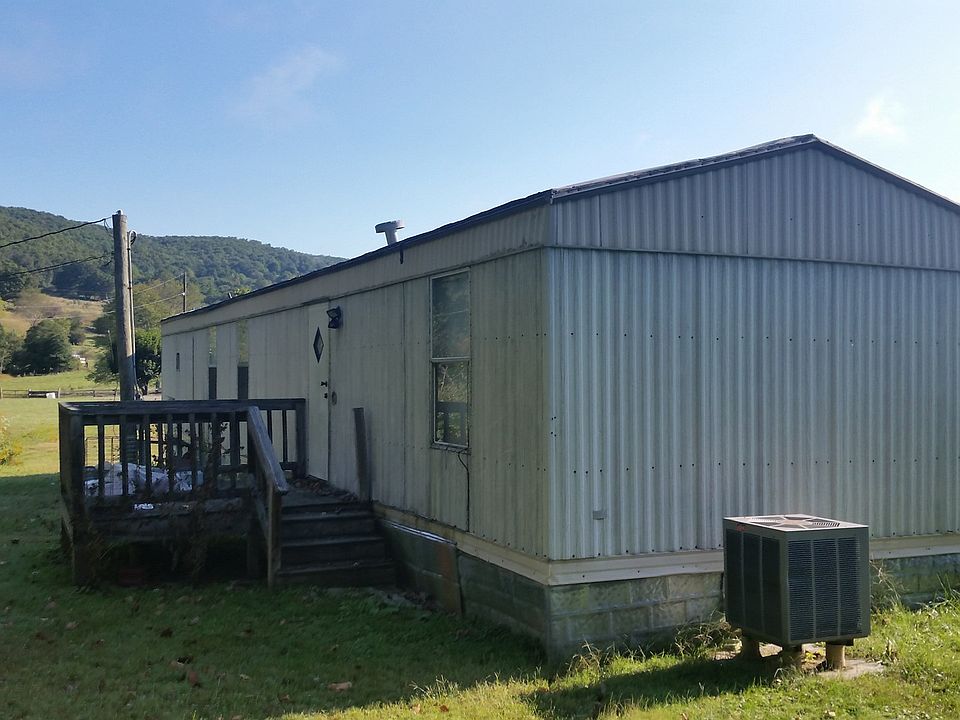 2nd image of 3295 Price Ridge Rd