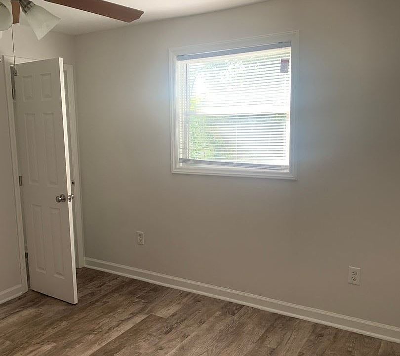2nd image of 508 Massey Ave #508