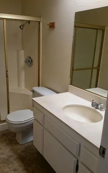 16015 Pioneer Blvd #21B — Photo 3