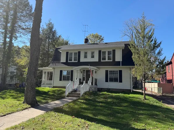 6 Columbia Ave, Vineland, NJ 08360