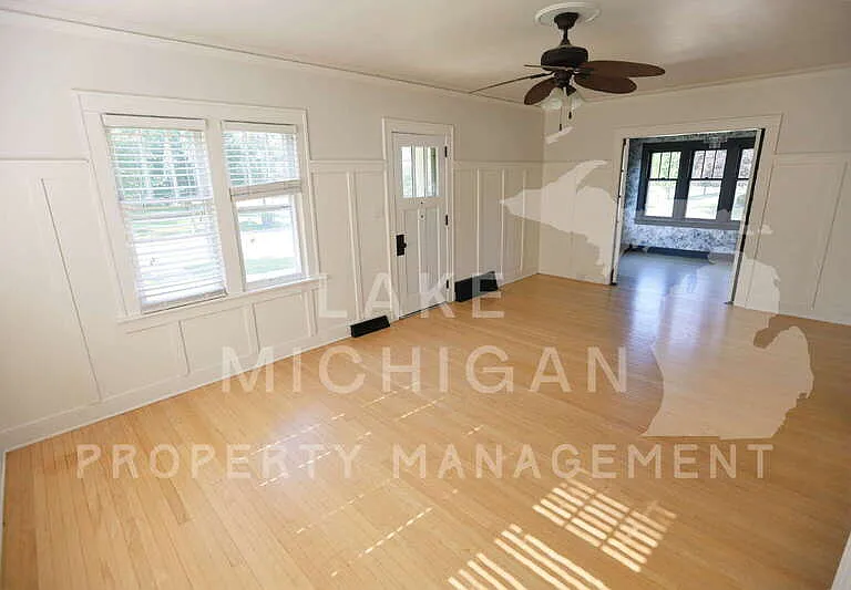 533 E Central Ave — Photo 5