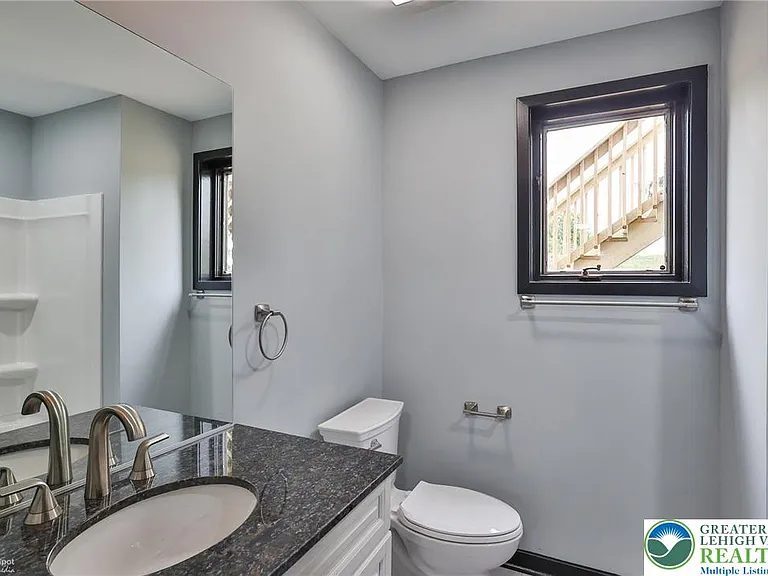 4410 Circle Dr — Photo 27