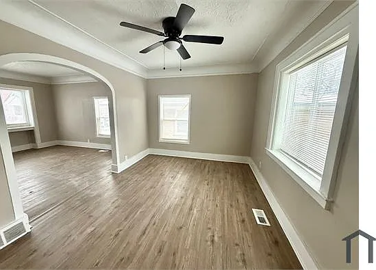 9355 Ward St — Photo 3