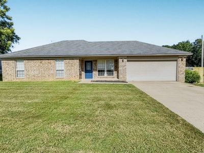 (Undisclosed Address), Benton, AR, 72015