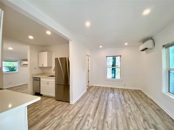 2025 1/2 Brun St, Houston, TX 77019