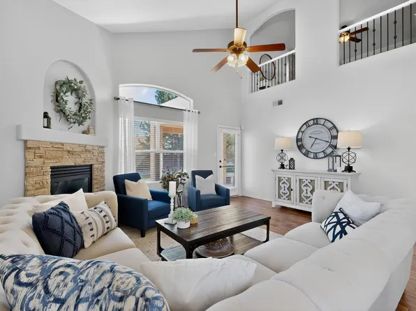 8136 Pony Hills Pl NW, Albuquerque, NM 87114