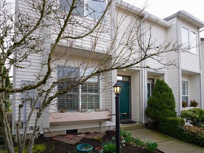9348 SW Sutton Pl, Tigard, OR, 97223