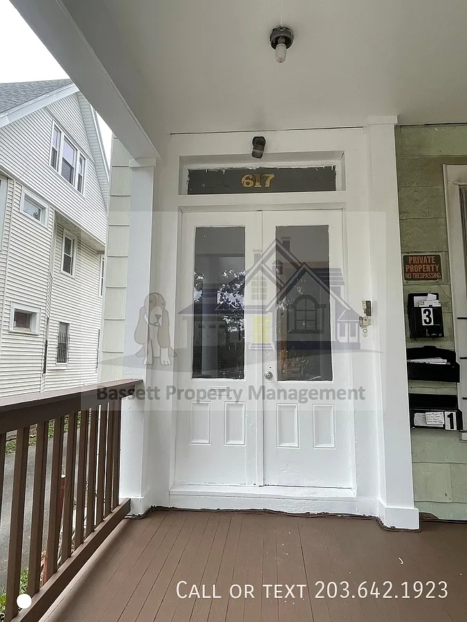 Includes 1 car garage — Photo 1