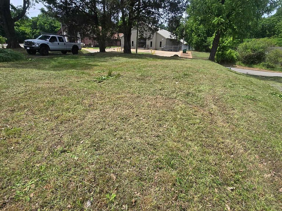 2nd image of 5110 Hillbrook Rd Lot 4