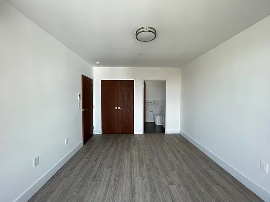 Rented by Olympic CIty Real Estate | media 21